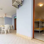 Welcoming Flat With Private Garden-beahost Apartament *