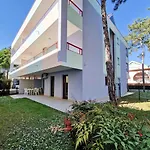 Lejlighed Welcoming Flat With Private Garden-beahost