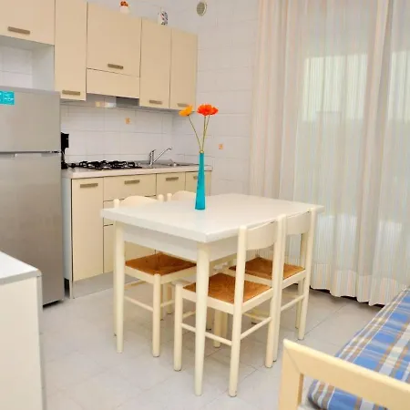 Welcoming Flat With Private Garden - Beahost 아파트 비비오네