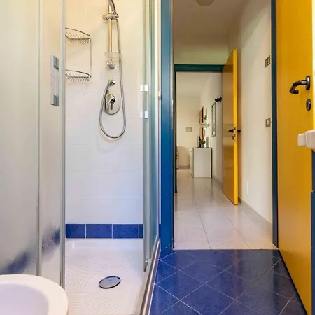 Apartamento Welcoming Flat Just A Short Walk From The Sea