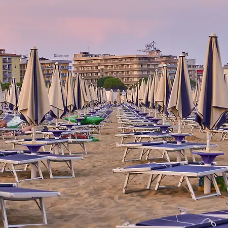 Apartamento Welcoming Flat Just A Short Walk From The Sea *