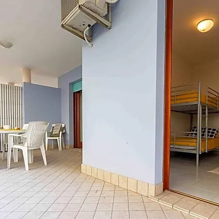 Welcoming Flat Just A Short Walk From The Sea *