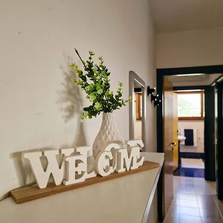 Apartamento Welcoming Flat Just A Short Walk From The Sea