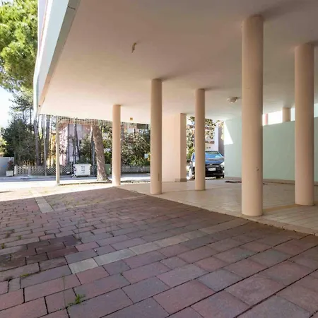 Apartamento Welcoming Flat Just A Short Walk From The Sea