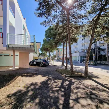 Apartamento Welcoming Flat Just A Short Walk From The Sea