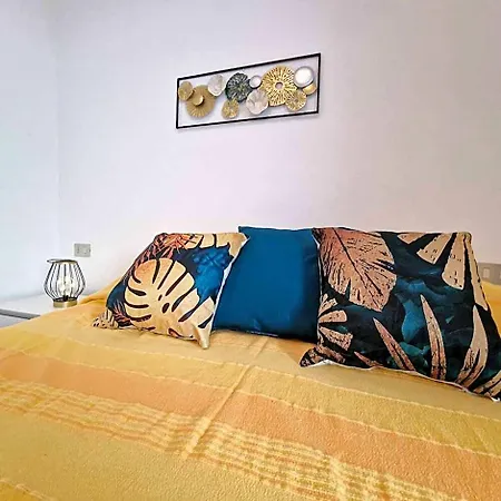 Appartamento Welcoming Flat Just A Short Walk From The Sea