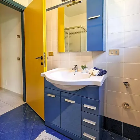 Welcoming Flat Just A Short Walk From The Sea Appartamento *