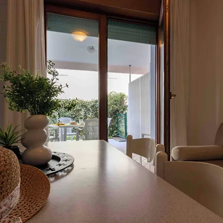 Welcoming Flat Just A Short Walk From The Sea شقة بيبيوني