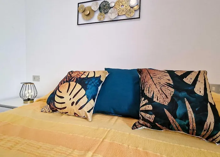 Διαμέρισμα Welcoming Flat With Private Garden-beahost